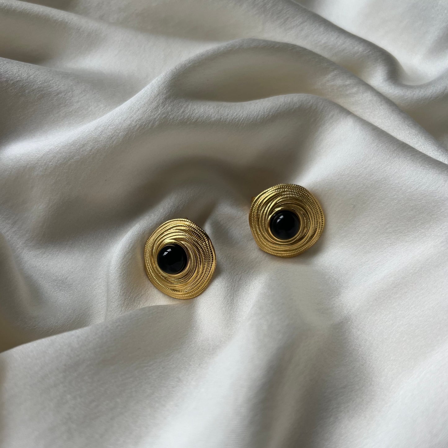 Natalia Onyx Stud Earrings in GOLD